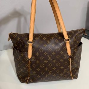 Louis Vuitton Totally MM